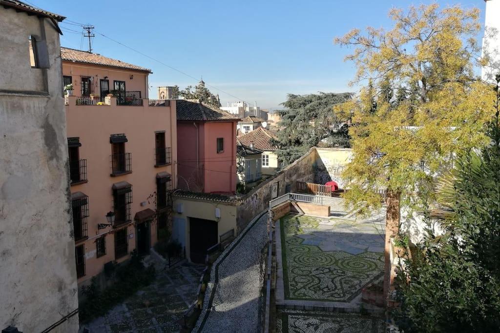 Cerca De La Alhambra, La Casa Del Cuento, Segundo Apartment Granada Bagian luar foto