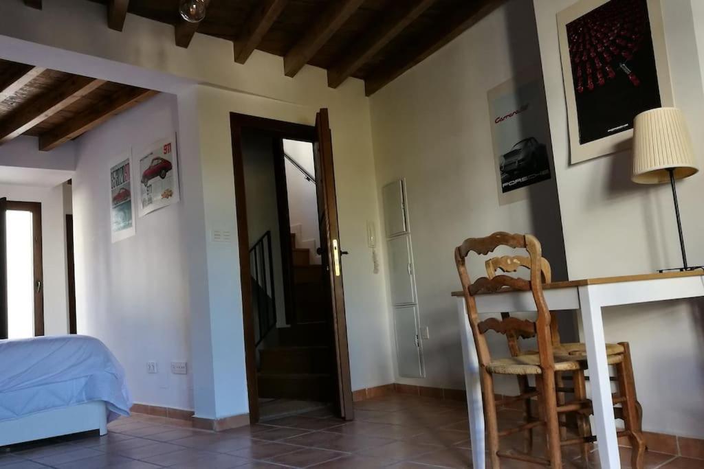 Cerca De La Alhambra, La Casa Del Cuento, Segundo Apartment Granada Bagian luar foto